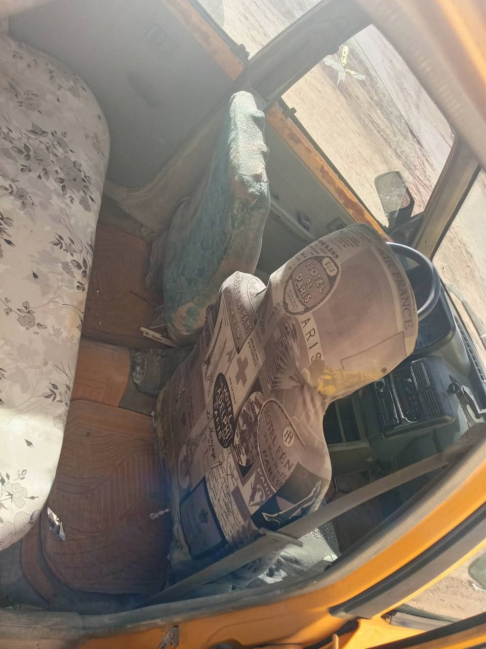 السلام عليكم ورحمة الله وبركاته سايبه للبيع 2011 للبيع محرك كفاله برايد وكير كفاله بدون تحويل ب 12ورقه كشر شوف العين مكاني نجف رقم الموبايل ***********
