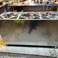 طباخ للبيع 3 عيون نضيف ما مستعمل سعر 250 رقم التواصل 07826515404