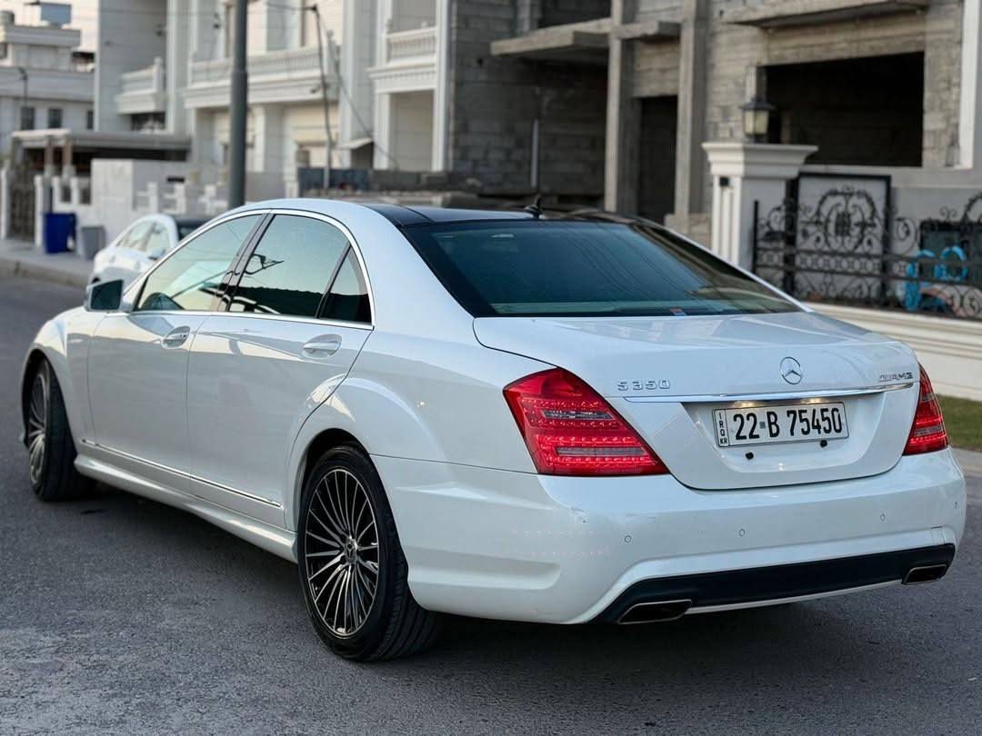 مرسيدس S كلاس 350 AMG موديل ٢٠١٣
خليجي وكالة باكج AMG أصلي

السيارة من النوادر وعلى وضع الشركة
نظافة عالية جداً بدون شخط أو ملاحظات
داخلية زيرو بالكامل والكشنات بلادية أصلية
تراي السيارة ونعومتها مثل الزيرو

لون أبيض صدفي مع سقف أسود
محرك V6 CGI المرغوب
عداد ١٦٠ ألف كم

السيارة بيها صبغ جوة رقم الخلف بالصندوق فقط بدون حادث

سيرفس صفر ومسج بدون أعطال

المواصفات:

- باكج AMG بلادي وكالة
- دعاميات AMG وكالة أصل
- دوسات AMG وكالة أصل
- بانوراما
- باب طويل لارج رئاسي
- جكات
- أبواب شفط
- ناظور ليلي
- رادارات
- ٥ بردات
- حزام أمان ذكي كهربائي
- التعرف على أماكن البارك
- إنارة داخلية متغيرة
- لايت داينمك زينون متحرك مع الستيرن
- داخل بيجي دشبول مطعم لونين
- بصمة تشغيل وبصمة أبواب
- كشنات تدفئة وتبريد وخزن أمامي وخلفي
- صندوق شفط كهربائي
- تحكم بوضعيات الكراسي الخلفية والأمامية

وغيرها الكثير من المواصفات

رقم أربيل تحويل مباشر
المكان: أربيل

🔴 رقم تليفون و سعر علق سوف يوصلك الرسائل


**إذا كنت صاحب هذا الإعلان وتريد حذفه لأي سبب، رجاءا أرسل رسالة إلى الدعم الفني**
