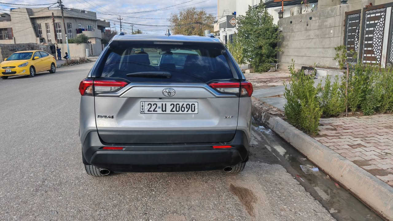 راف فور للبيع
موديل 2024 رقم اربيل باسمي  ماشيه ٢٩ميل
مواصفات xle معروفه
فتحة سقف بصمة تشغيل بصمة ابواب
نقاط عمياء رادار امامي خلفي
مثبت سرعه وتوقف تلقائي
ضررها جاملغ امامي ايمن مبدل وصبغ بالبنيد على كد الضرر فقط راديترات بلادي ما واصلها ضرر نهائيا وووضع شركه
وصور الضرر مرفقه بالمنشور 
***********
مكاني كركوك
السعر ٢٥٠ ورقه مجال قليل
