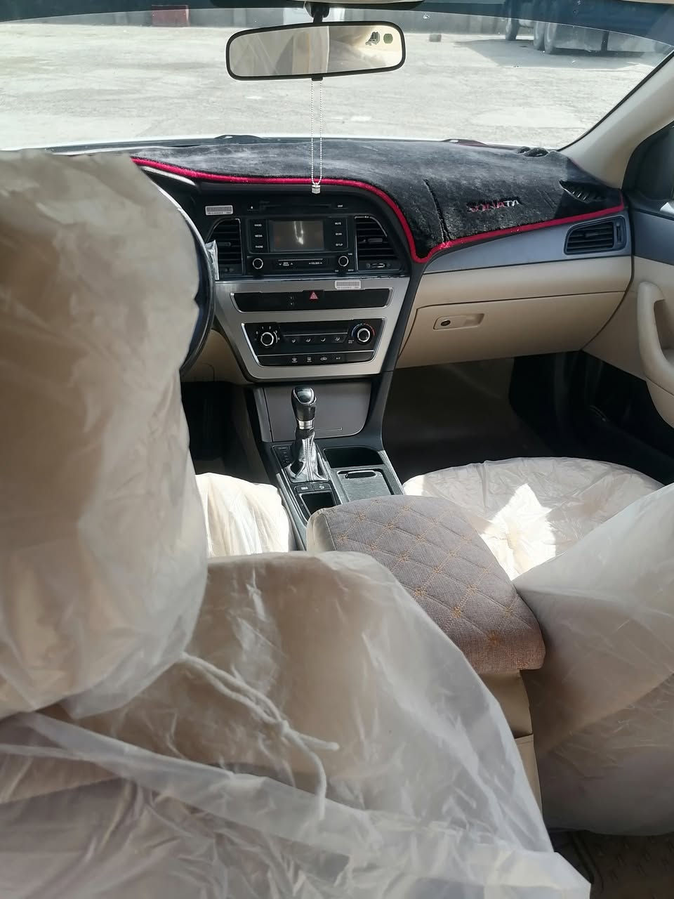 سوناتا موديل 2015 خليجي بيها قطعتين صبغ بدون مكينه ٢٤٠٠حادث شخط وبارد سياره مكينه كير صدر وتايرات كله جديد شرط ترايك وين متريد رقم اربيل تحويل سنويه شرط بدون وكاله
السعر 138 وبيها مجال
***********
بابل الإسكندرية
