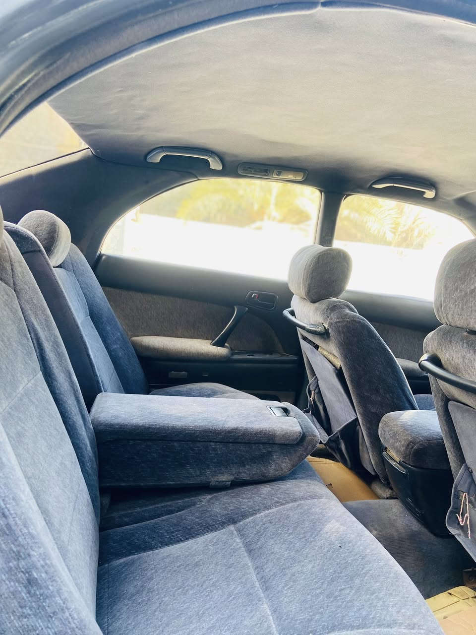 سلام عليكم
TOYOTA CROWN
 بطة للبيع  لون نيلي   مديل 1995
رقم كربلاء مداور ثاني يوم وين ميعجبك 
مكينة 2500 قبق ابيض   كشنات جدد كهربائيات شغالة  لايتات جدد  السيارة كفالة من گصة ونقل جثة  السيارة بيها فقط ضربة خفيفة ب القمارة لا گص. ولا لحيم معدلة   ويلات مصبوغات هستوهن  مكاني نجف كوفة حي ميسان الاستفسار اكثر الاتصال ع الرقم *********** السعر : 40 وبيهااا مجال
