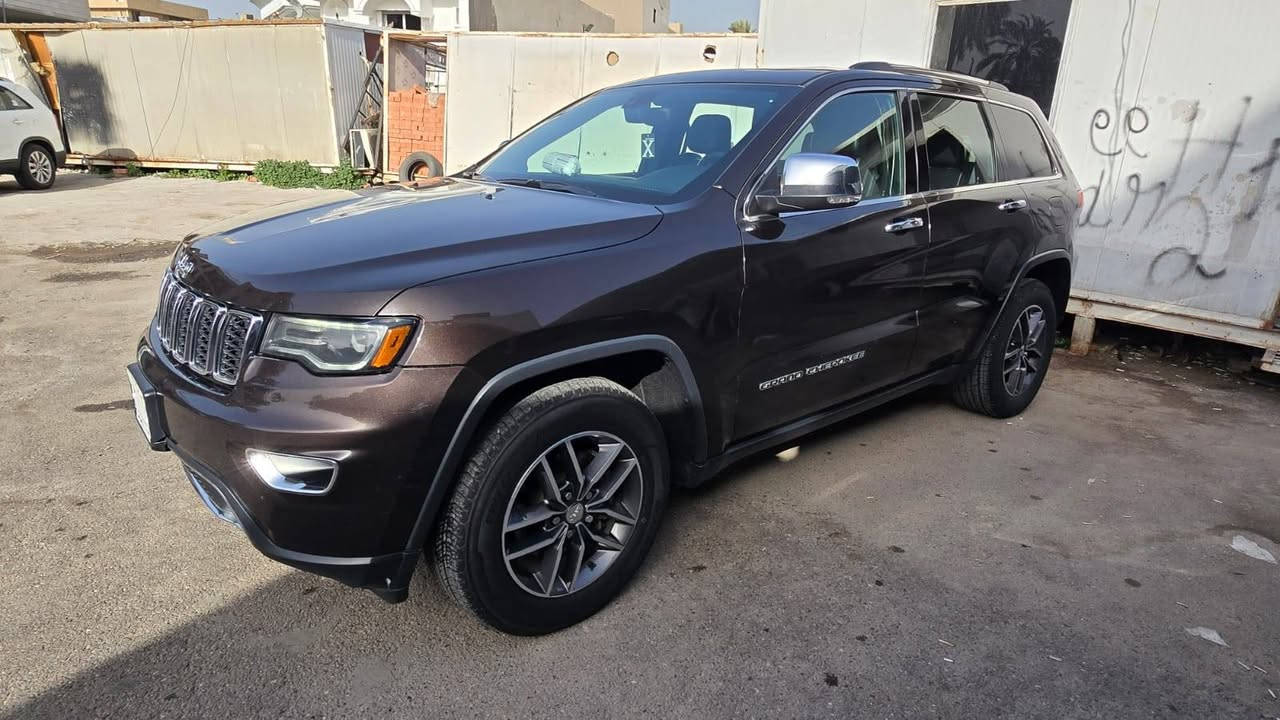 جيب جديدة كلين كفالة بسعر راف فور ام وحيف

جيب كراند شيروكي

2017 رقم بغداد

محرك 3600

بدون حادث او غرق

العداد.  151.  km

رقم الهاتف ***********

مكان تواجد السياره محموديه او حارثيه

#السعر_الطلب_في_التعليقات
