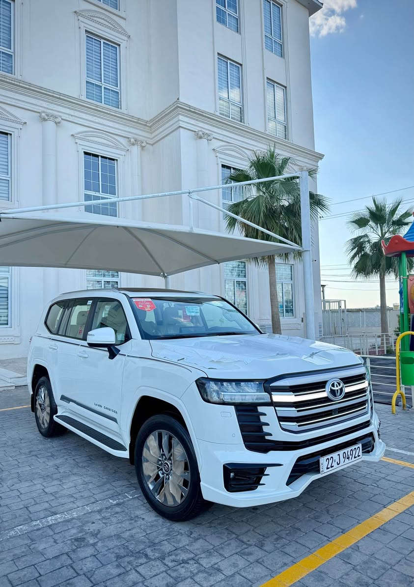 Toyota LAND CRUISER  2024 GX.R 
TWIN TURBO LIMITED SAS V6🦅✅

‎  فــول مواصفات ثلاث شاشات تووين تۆربۆ ليميتد💫
‎‎لسلام عليكم اخوان شكراً للمتابعين الكرام بـسم الله ماشاء الله 

‎   ____💵سعرها:$725💵____
  ………..***********............
           ____ 41km____
‎   ..........مكان؛🌎أربيل ..........

‎صبــغ ❌

‎بدون صبغ بدون رصعات 
‎بدون شخط بدون كلشي 
‎لوك لوك 

‎محرك كير بشرط مامفتوح 
‎سيارة كلش كلش حلوة نظيفة 
‎مرتبة لوك لوك باقية جديدة❇️
‎ سياره بأسمى جديد حتا 2029
‎زنكه ورقم جديد بشرط تحويل غرامة
٠٠٠٠٠٠٠٠٠٠٠٠٠
‎مواصفات ✔️

‎ثلاث شاشات 
‎داخل اصفر 
‎صندوك جك وسحب
‎٣ كامرات شاشة
‎كشـن كهربائي 
‎كشـن تبريد تدفئة 
‎ثلاجة مركزي
‎وبعد وبعد…

‎وياها كل غراظها الابلادي 🔅

‎🌎مكان;اربيل 
Ma:-(***********) أربيل, العراق
