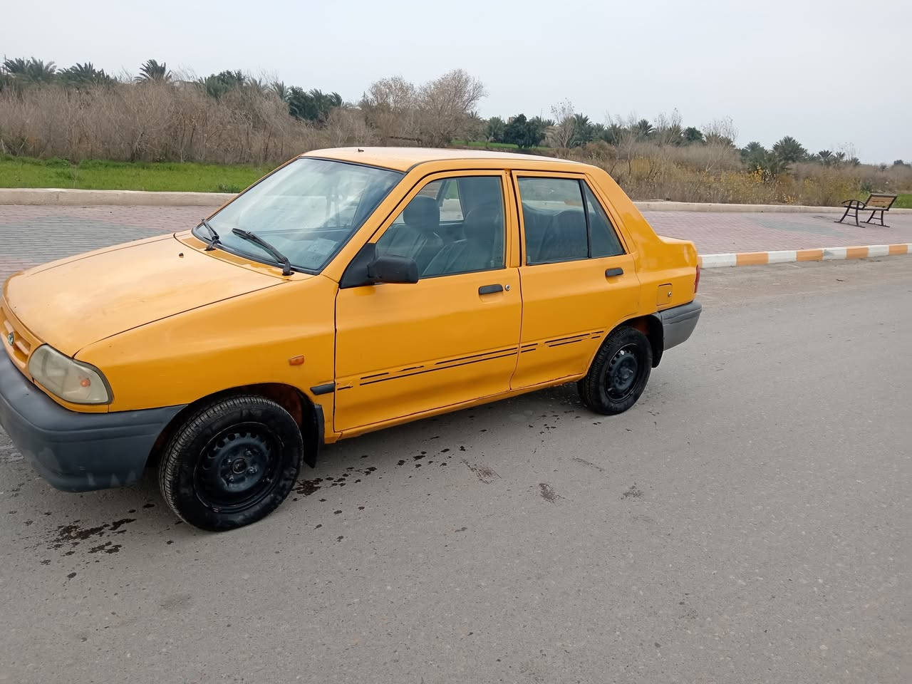 سياره للبيع موديل ١٨ سياره مكفوله تصال ع هذا الرقم ***********
