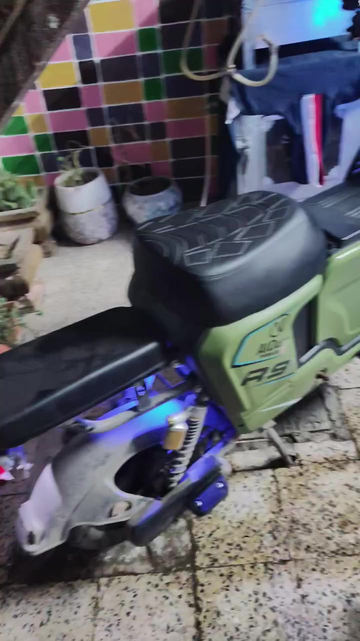 r9 مستعمل شهر 500  فول شغال


**إذا كنت صاحب هذا الإعلان وتريد حذفه لأي سبب، رجاءا أرسل رسالة إلى الدعم الفني**