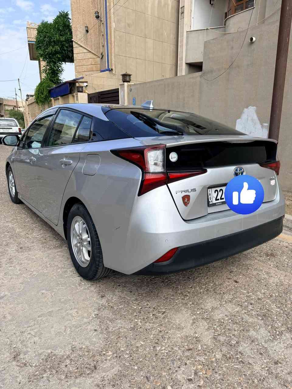 تويوتا بريوس هايبرد 
موديل 2020 
السعر 130$ 
رقم اربيل يتوفر دفتر بانزين الموقع كركوك 
لباقي التفاصيل وصورة الضرر  📞 ***********

