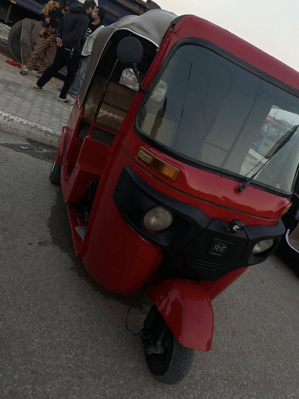 السلام عليكم تكتك لبيع مديل 16 معمره تعمير كامل خير من الله الاتصال ***********
