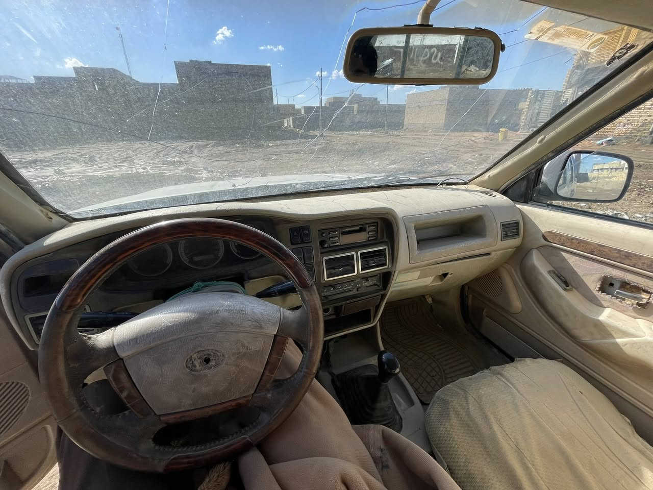 سلام عليكم
بيك اب كنو داري 2006 كير ومكينه جدد رقم قادسيه شرط تحويل
العنوان الديوانيه الحمزه الشرقي 
السعر 13 ورقة وبيه مجال 
اتصال رقم ***********
