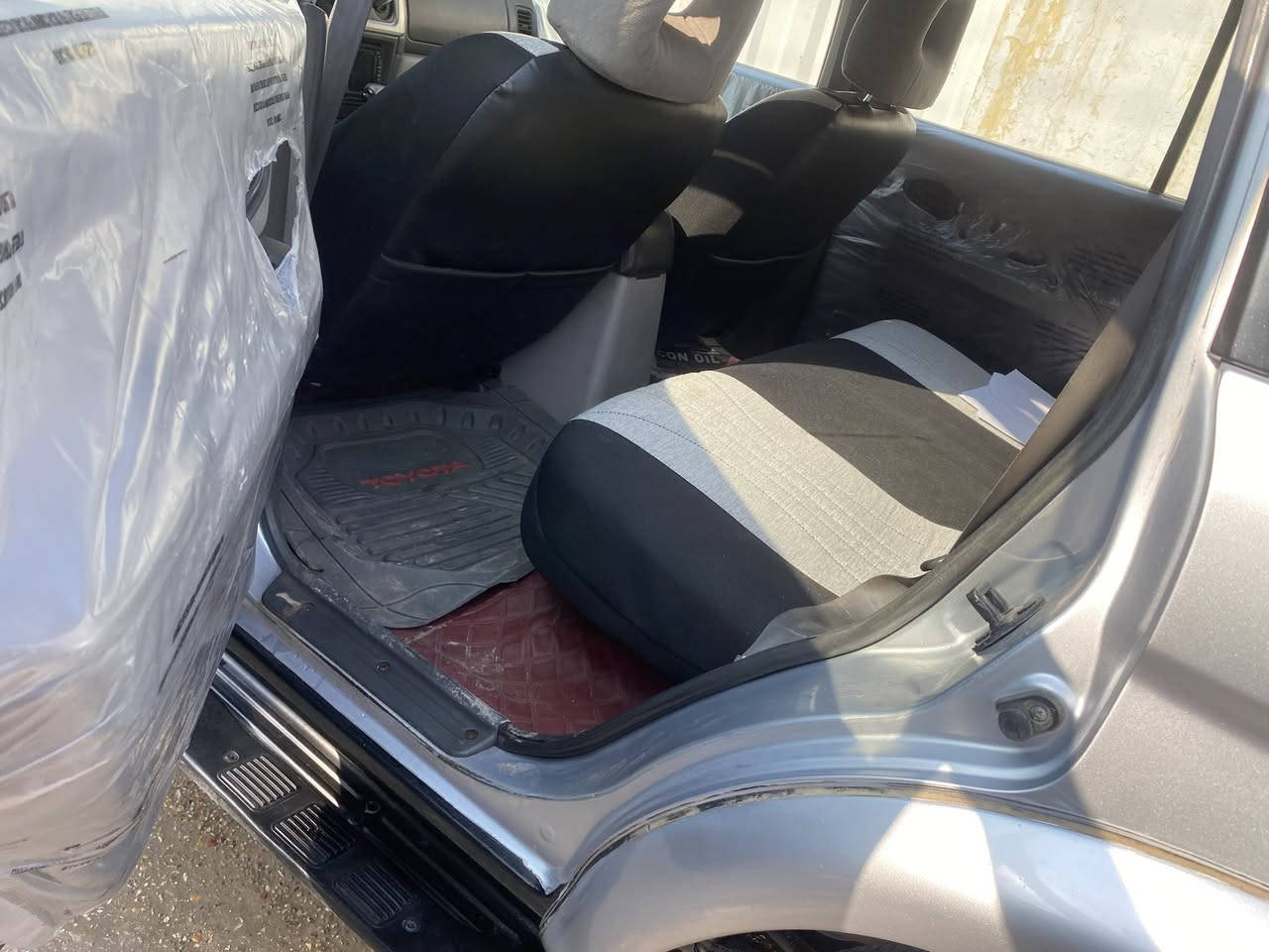 سلام عليكم
نتافيا ٢٠٠٨ صبغ نص جاملغ فقط الباقي كفاله مكينه ٣٠٠٠ فور ويل تبريد ثلج جاهزه وكلش نضيفه بسعر ٨٥$ للاتصال ***********
