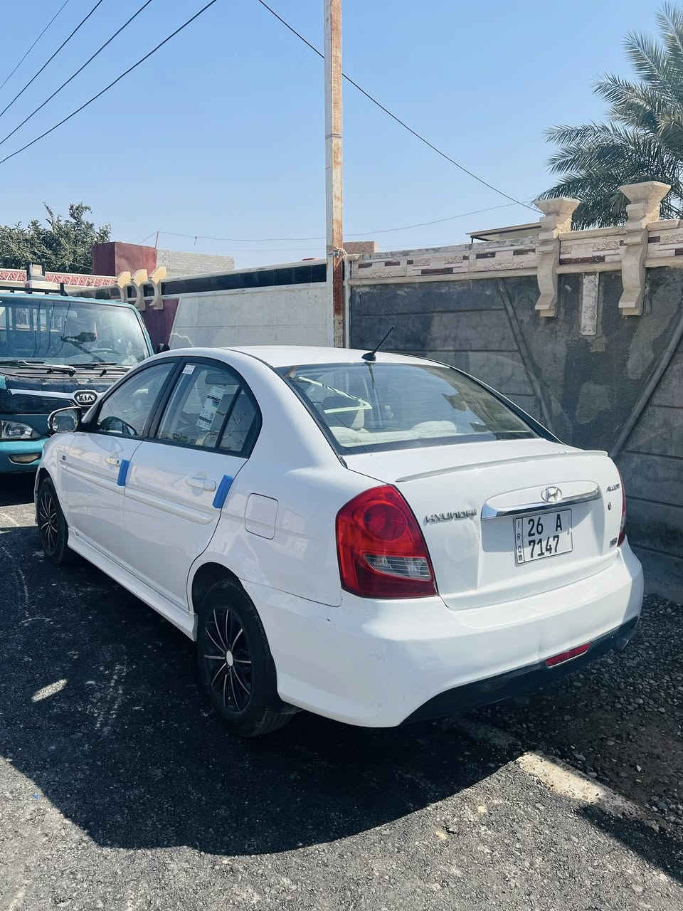 السلام عليكم 
اكسنت 2011 خليجي محرك 1600
رقم انكليزي صلاح الدين 26
كلين تبريد ❄️ 
تايرات جدد السياره نضيفه 
السعر 93وبيها محال قليل
رقم صاحب السياره الشرعي 
***********
***********

