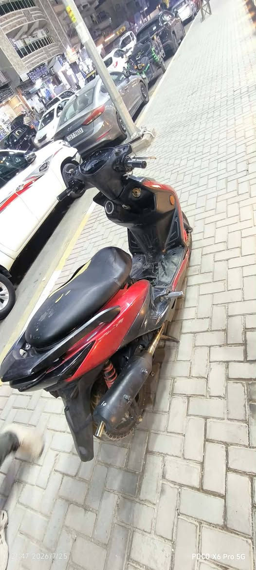 سكنس لد كوري للبيع
الدراجة خير من الله بوشة 59 شلعة و معدل اذا مو تشك الكاع مرجوعة  نوزل 8زروف اصلي كلجات امامي خلفي رياضي قطرة اكسل رياضي صالنصة بوري عدل قطعتين اصلية فيت بم جديد سلف رياضي  قايش جديد بريكات امامي خلفي كلة شغال دبلات جديدة الدراجة نكرة سلف انطيك تراي وين ما يعجبك كهربائيات كلهة شغالة نقصهة بس مازدة و اشاير فقط السعر 850 و بيهة مجال الرقم ***********
