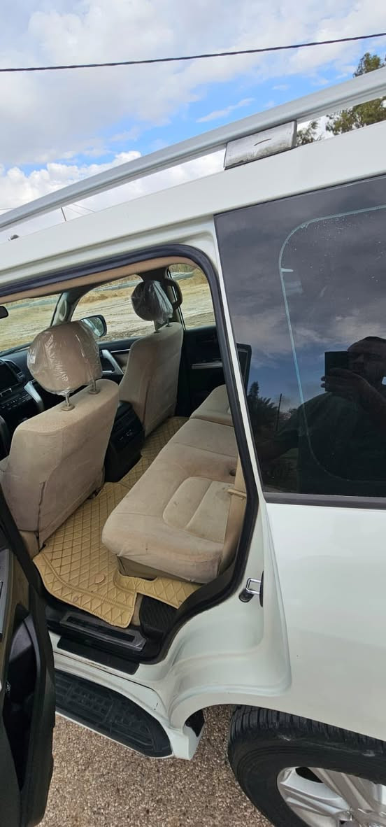 ياالله السلام عليكم
لاندكروز جكساره للبيع او مراوس 
موديل 2011
رقم صلاح الدين مميز
السياره بيهه صبق احزام بدون سقف السياره جديده خير من الله
مكينه 6سلندر جديده ممفتوحه
تحويل مباشر
السعر255اوبيهه مجال
رقم الهاتف ***********
***********
