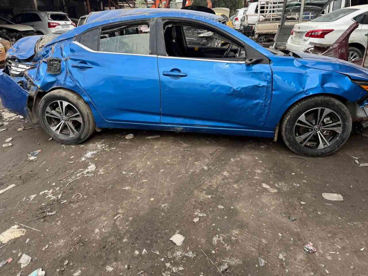 نيسان سنترا وراد أمريكي موديل 2023 
رقم أربيل شرط التحويل ماشية 10 الف 
السيارة بيها حادث أبيع على وضعها شغالة وتمشي لغد شاصي كفالة مكان السيارة بغداد 
سعرها 68 وبيها مجال 
الاتصال ***********
مكلف بالنشر بغداد, العراق
