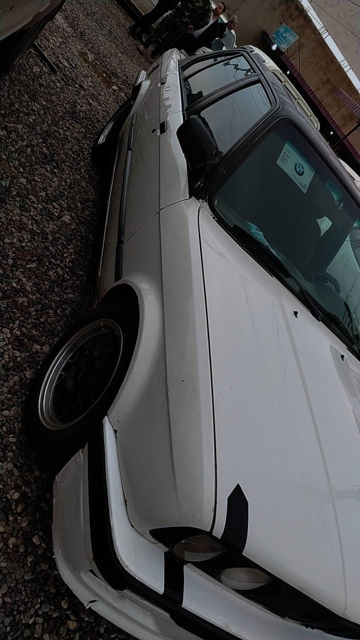 BMW 318!
مکینه 4 بیلادی
مودیل 1988
سعر 38$
***********
