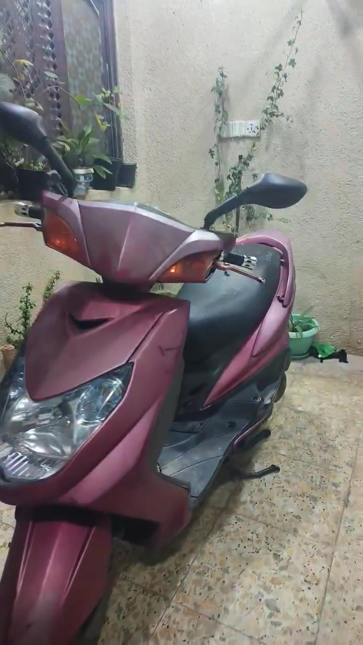 للبيع سكنس فحل رمبه 
دراجه مرتبه مال رمبه 
مابيه اي مشكله فقط اشاير امامي بيه كسر بسيط و شاشه يرادله اشعه  عداد الرقمي 
محرك ٤ ولف محرك مامفتوح  دهن اوريول 
الدراجه جديده 
السعر ٨٠٠ وبيه مجال حك الجيه 
*********** واتس
