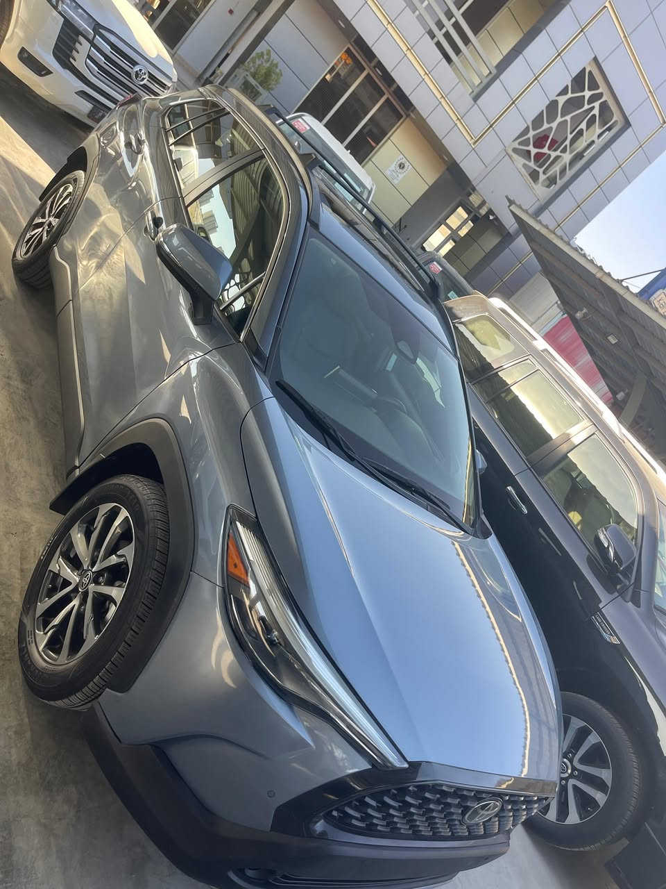 سلام عليكم
_   للبيع فقط
‏   _   TOYOTA COROLLA
   _   موديل 2023 
   _    فئة XLE
   _    محرك 2000cc
   _    بدون صبغ فقط دعامية امامي صبغ 
   _   ارباك برده+ سوكان سستم 
   _   جاملغ السكن مبدل بلادي نفس لون 
‏   _   7MUDAABG3PV055070
   _  ماشيه 25 KM 
   _   بدون رقم تترقم شمالي فقط 
   _  رقم كاتي باسم المشتري 90 يوم 
   _______ مواصفات_______
⭐️بصمه 
⭐️حساس امامي + خلفي 
⭐️كشنات جلد 
⭐️سلايت 
⭐️صندوق كهرباء 
⭐️كشنات تبريد + تدفئة
⭐️هاند بريك بصمه 
⭐️كشن كهرباء 
⭐️شاشه + كامره 
⭐️رادار 360 درجة 
_______الاستفسار _____ 
*********** متوفر واتساب 
العنوان سليمانيه
