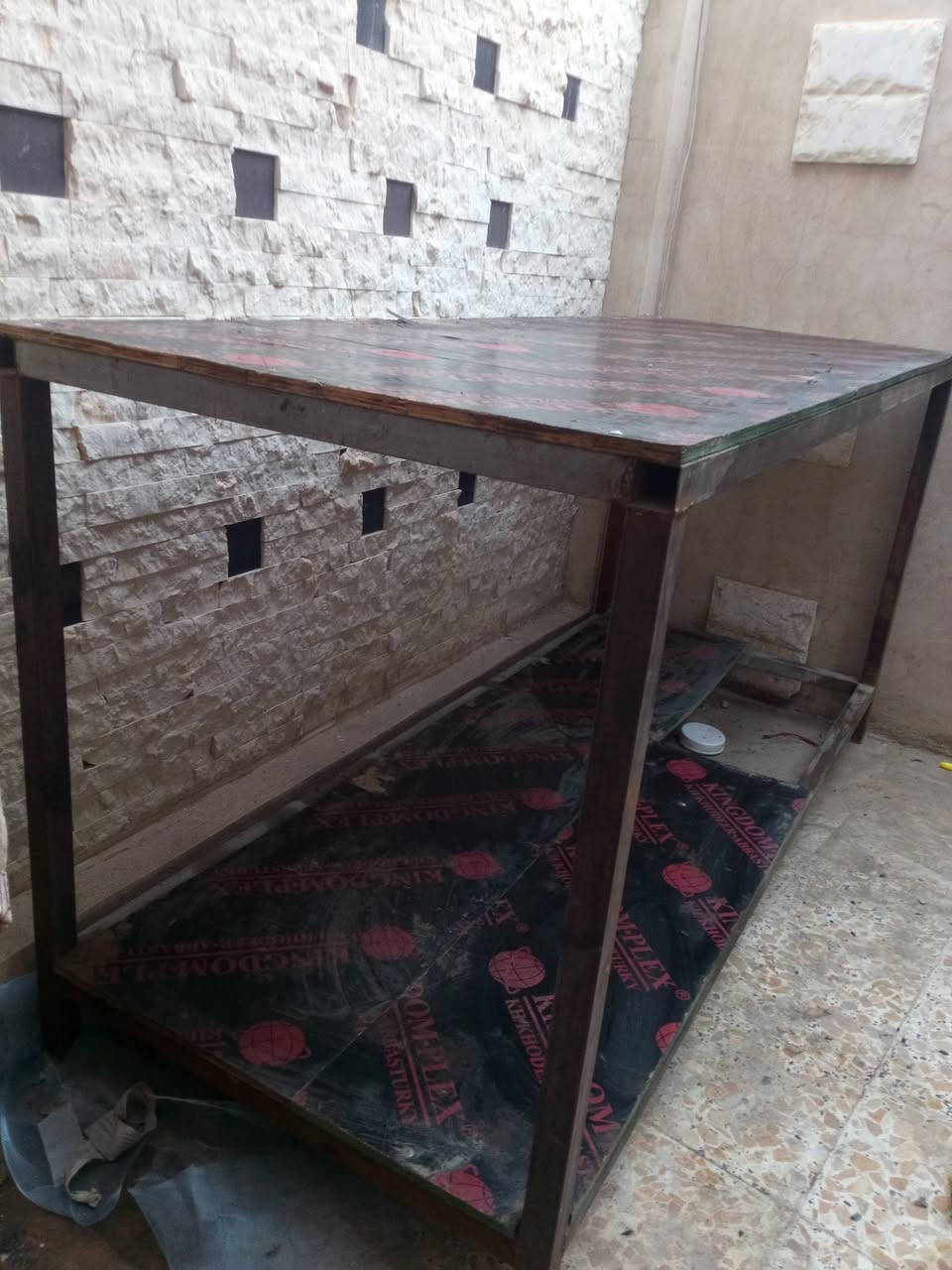 ميز حديد نضيف كلش  سعره ٦٠ قفل


**إذا كنت صاحب هذا الإعلان وتريد حذفه لأي سبب، رجاءا أرسل رسالة إلى الدعم الفني**
