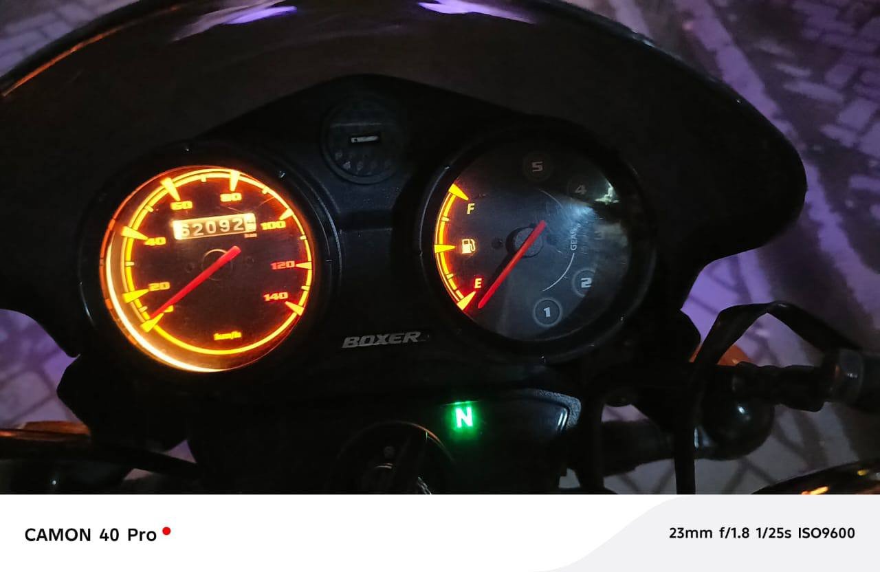 السلام عليكم شباب دراجه بوكسر 2022 شهر العاشر يعني على 23 مقفوله كفاله عامه واي نقص ما بيها مكان بغداد السعر 1,300 الدراجه حلوه ***********ال*********** كلاسيا واتساب الاثير على السيم كارد
