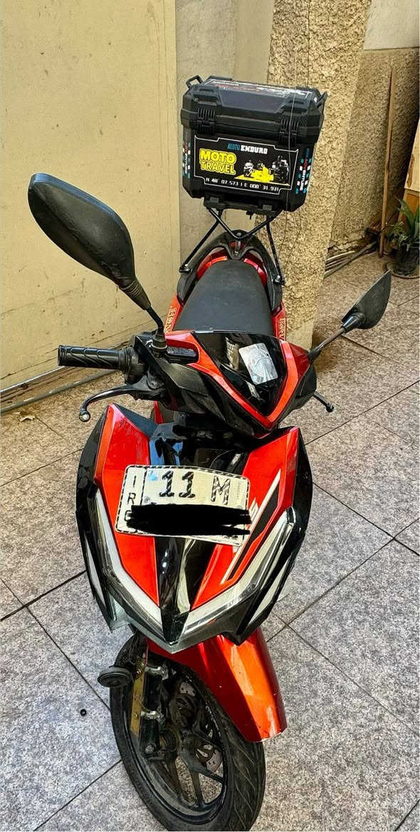 السلام عليكم دراجة هونداي جي تي اس الصنع هندي رقم بغداد هزة ورقم جديد وسنوية انكليزي بسمي السعر( 2100 مليونين ومئة )وبيها مجال دراجة جاهزة مجهزة مكاني الكاظمية أو الشورجة ***********
