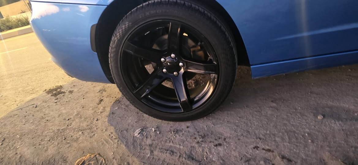 ويل نجمه. خسفه. قويه جارجر للبيع بدون تايرات 450 وبي مجال ***********
