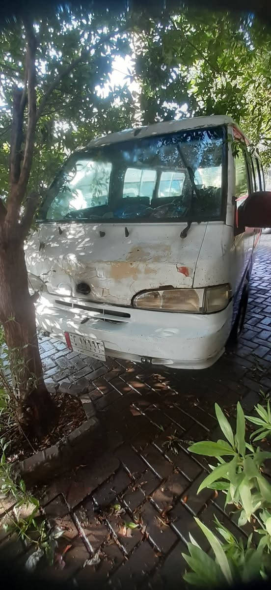 السلام عليكم
كيه هونداي للبيع محرك بانزين كير واكسل شغال المكان بغداد ***********
