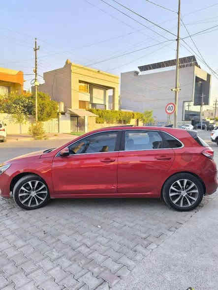 Alentra GT 2019

بە حزام دەفرۆشم 

( سەندووق ، ٢ چامرلغ پشتەوە ، شانەکانی سبوغ نیە)

ناو دەرگای سایق تۆزێک گرتیە 

ئەرباکان  شان 

چوارپستۆن 
مەکینەی کرایتەوە 

سەنەوی نوێیە 

١٢٠ هەزار کم چووە 

نرخ / ٩٢٠٠ $
*********** واتس ئەپ📞 أربيل
