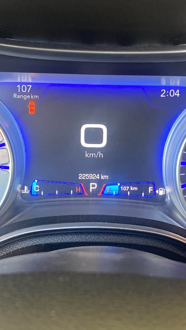 ✨ للبيع كرايسلر 300 c (فول مواصفات عدا رادار) - موديل 2016 ✨
⚙️ المحرك: 3,600cc
مكفوله من ضربه وسونارها خاص…..
💎 المواصفات 
‎.                                              ▫️ سقف بانوراما (فتحتين) 🌌
▫️ كراسي (تدفئة  وتبريد أمامية وخلفية) 🔥
▫️ مقاعد أمامية كهربائية مع نظام خزن ميموري 💺
▫️ ستيرن كهربائي مع ميزة التدفئة 🏎️
▫️ دخول ذكي (بصمة) مع تشغيل عن بعد 🔑
▫️ شاشة كبيرة مع نظام ملاحة (GPS) 🗺️
▫️ اتصال بلوتوث وهاتف 📱
▫️ كاميرا خلفية 🎥
▫️ مصابيح أمامية زنون
▫️ مرايا تعتيم ونظام ترحيب متحسس للإضاءة 🕶️
▫️ مرايا جانبية قلابة
📍 مكان السيارة: الفلوجة
* السعر المطلوب (250$) وبيها مجال
📞 للاستفسار والتواصل، مراسلتنا أو الاتصال عبر الرقم: [***********]
