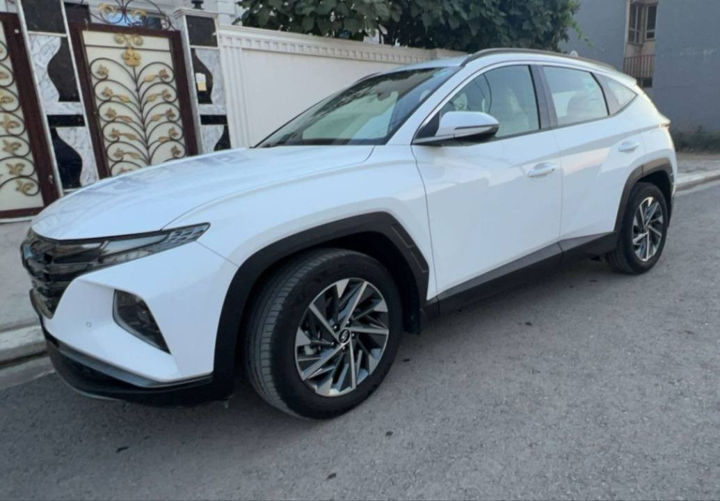 سلام عليكم
( بيع فقط بدون مراوسه )
توسان خليجي
  موديل 2024
 ماشي 39 الف حقيقي
  بلا صبغ بلا تبديل بلا تعديل كير محرك شرط مامفتوح رقم سنويه جديد شرط التحويل السعر 232 بي مجال قليل مكان السياره دهوك رقم موبايل *********** وتساب
