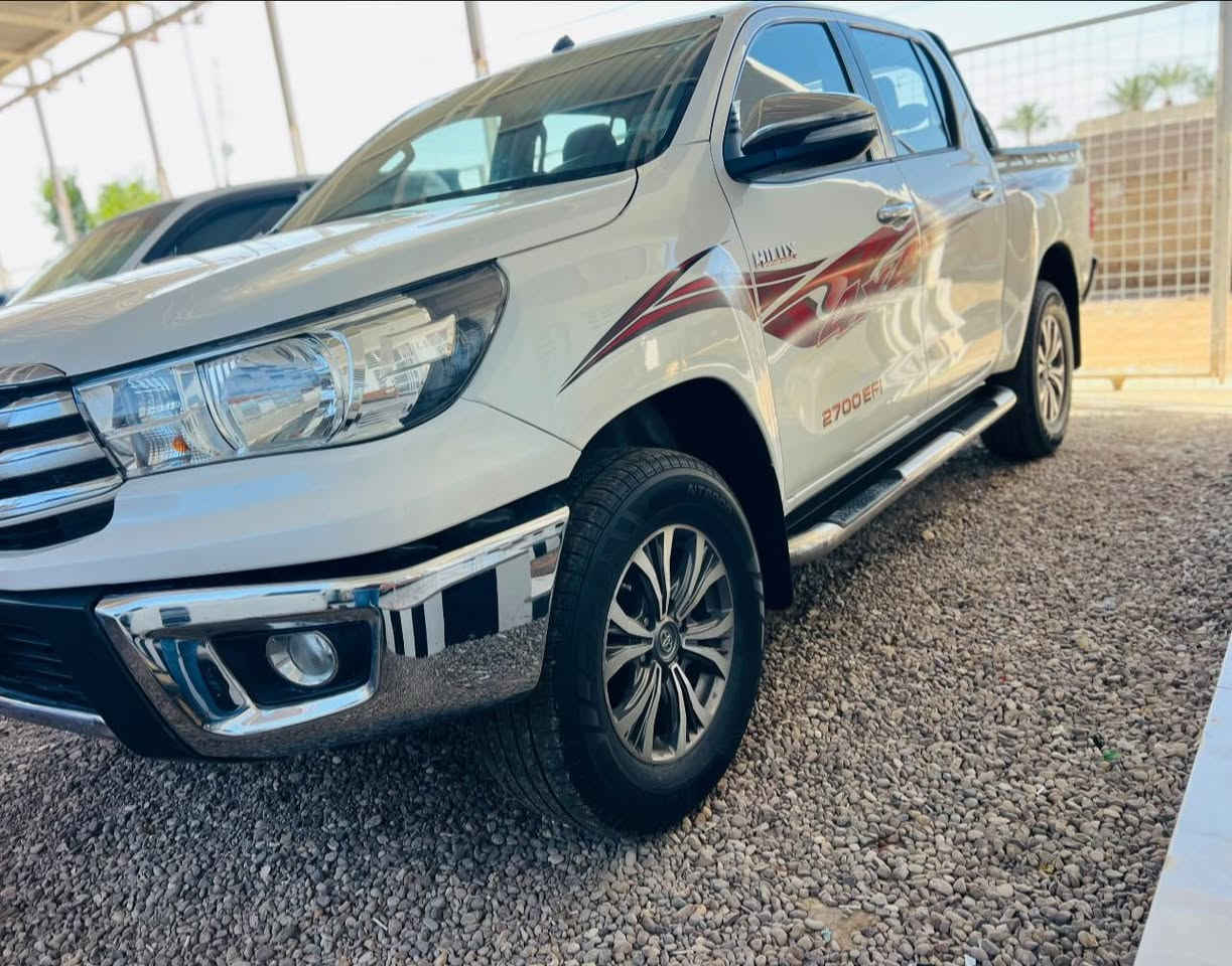 اسلام عليكم احبتي ❤️
سياره للبيع تويوتا هايلوكــــــــس فورويل                                 موديل :2016  4X4
كير :أوتوماتيك 
مكينه : 2700EFi
سعر :260ورقه
الموصفات:السعودي (ام الدعاء )فوول 1/1 
الملاحظة: سياره كفاله عامه 
الموقع📍 : ذي قار الرفاعي مقابيل تقاطع سيد احمد الرفاعي 
تحويل ثاني يوم 
الاستفسار الانتصل
***********
