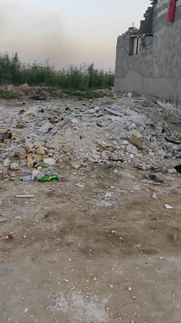 السلام عليكم قطعتين للبيع المكان حي طارق القديم ‏‪0770 257 4212‬‏
