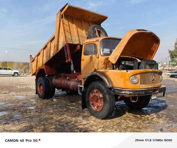 السلام عليكم سيارة قجمه للبيع مديل81 علئ وضعيه الشركه رقمه انبار الاستفسار على هذا الرقم ***********
