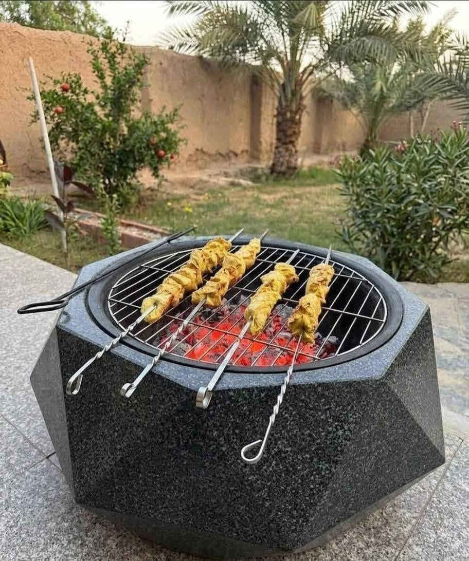 متوفر شواية فحم أوربية بريطانية حجر بريطاني وكالة بريطانية شواية اختصاص جميع المشاوي سمك ودجاج ولحوم وكل المشويات مناسبة للحدائق والشاليهات للاستفسار *********** واتساب أو خاص

