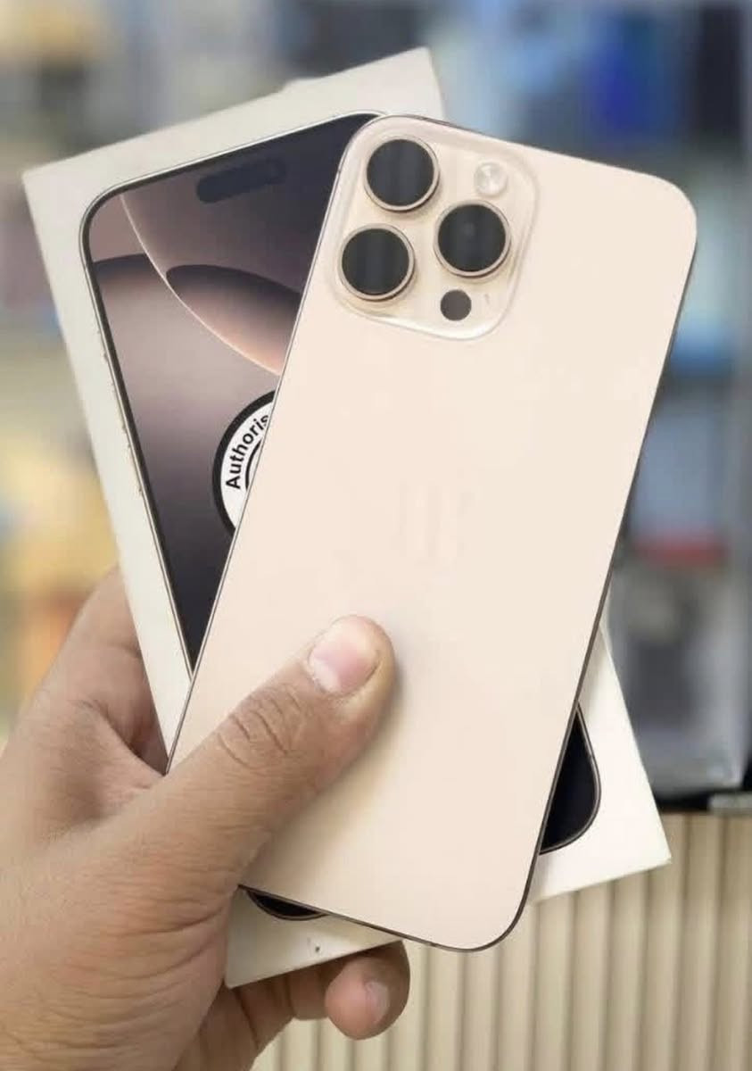 السلام عليكم اخواني أيفون 16برو ماكس ذاكره 256 بطاريه 100 مشحون112 الجهاز نضيف كلش كفاله عامه العنون السعر 1500الرقم*********** المكان محمودية
