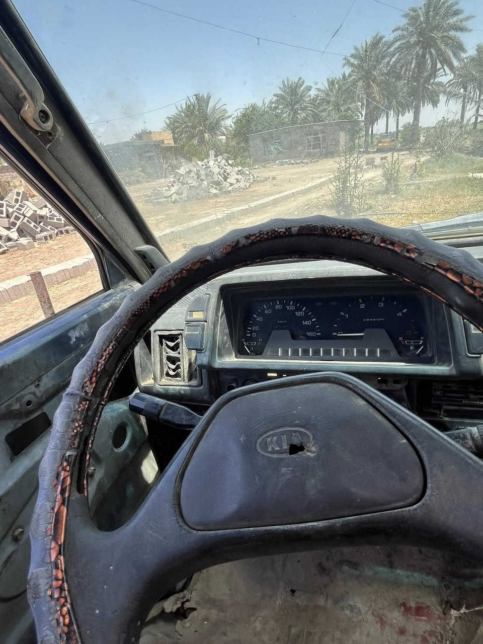 سلام عليكم دشبول كيا بستا للبيع نضيف وكهربائياته كلهن شغاله وضفيرته جديده +راديتر وحاضن ومروحه  نضيفات وباقي التفاصيل خاص


**إذا كنت صاحب هذا الإعلان وتريد حذفه لأي سبب، رجاءا أرسل رسالة إلى الدعم الفني**