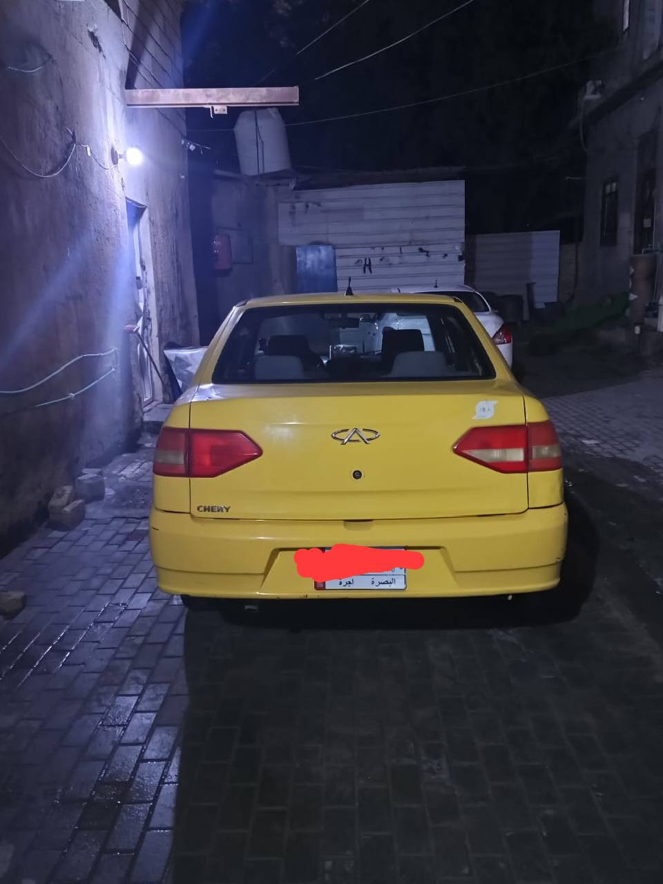 السلام عليكم سياره شيري تكسي موديل 16كوين للبيع سياره مكينه وكير تبريد كلها بلادي بديه كلش حلوه سياره *********** البصرة, العراق
