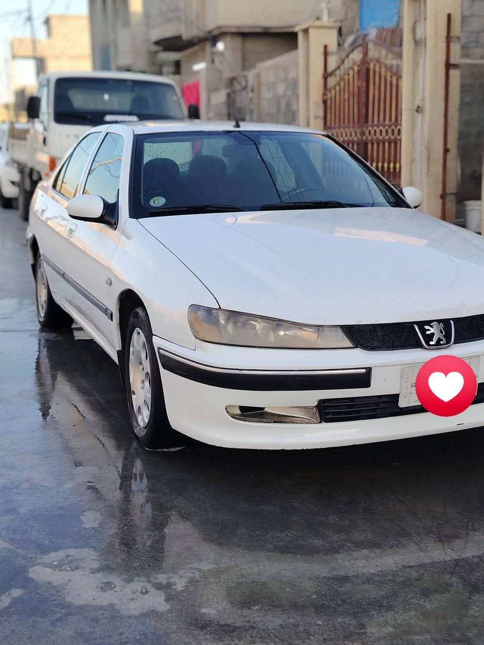 السلام عليكم ورحمة الله وبركاتة
#بيجو 406 موديل 2001
قطعتين صبغ بدون اي ضرر 
كير اوتوماتيك. كير ومحرك كلو شرط 
رقم بغداد شرط التحويل 
الأرقام 👇
اسيا ***********
كورك ***********
