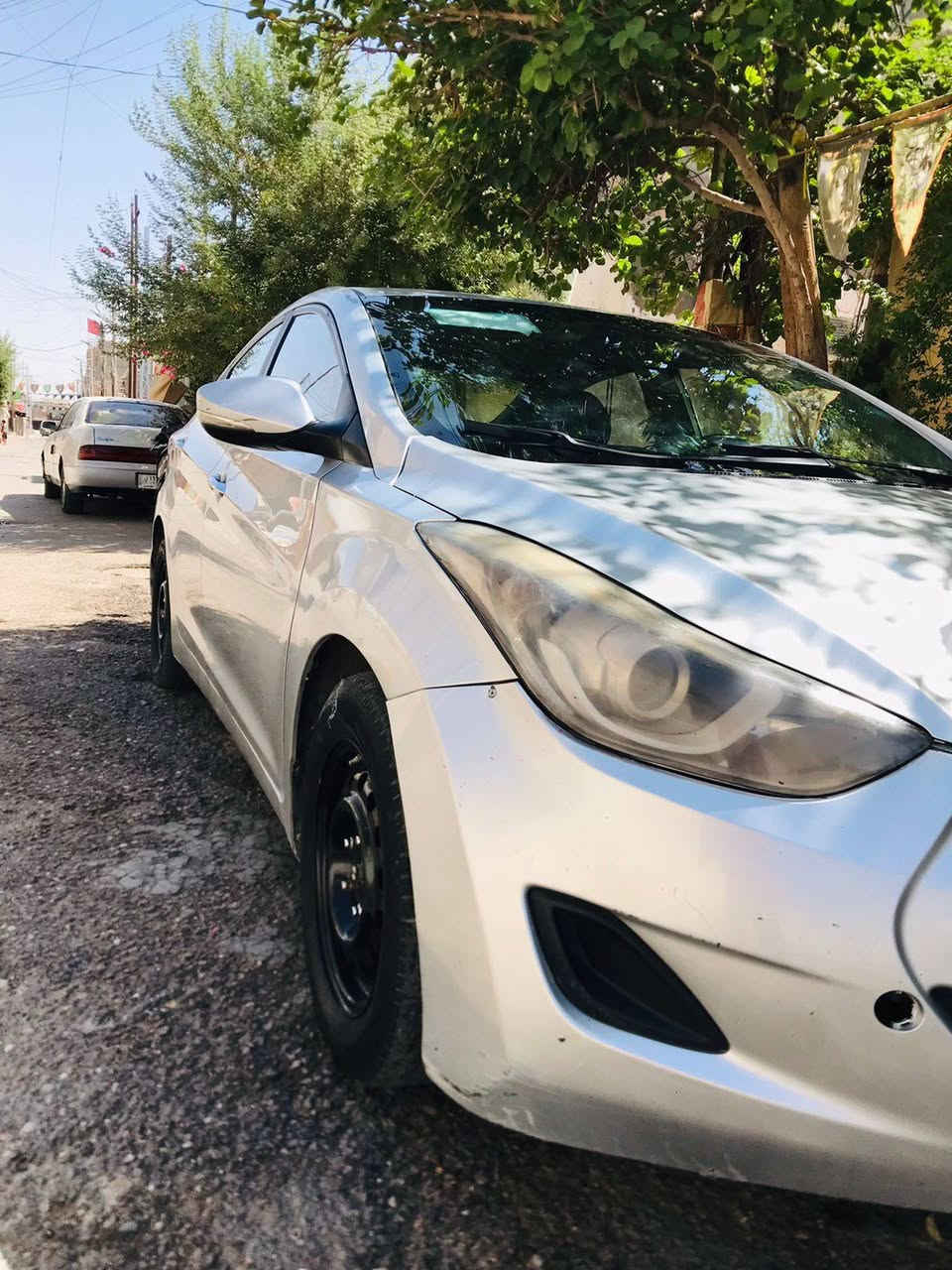 السلام عليكم النترا 2014 أدوات كصه جنطه متومه أربيل 
ع الرقم الشاصي وحده اختها شرط الحاسبه كير ومكينه 1800دوش بالكارتون مري شفط السياره غرفه جديده السعر 55 بيها مجال قليل مستعجل ع البيع مكان السياره البصره بس الشراي يتصل سياره تحكم ستيرن *********** البصرة, العراق
