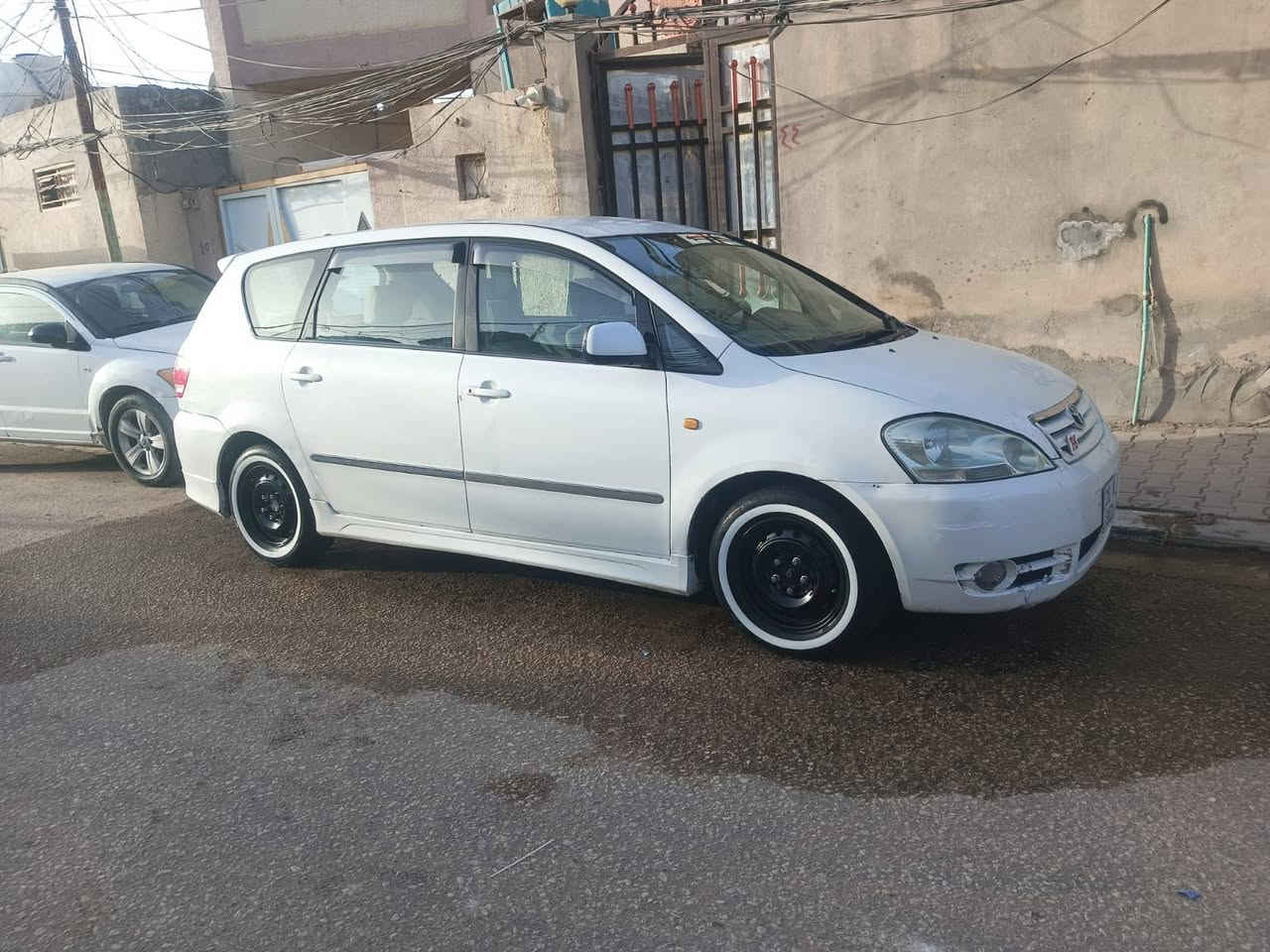 سياره ابصم للبيع عاديه تويل مكينه وكير وحداديه وتخم تاير وباتري كله جديد مكفول رقم نكليزي نجف 2003بسمي  ‎*********** اتصل علرقم استفسار اكثر السعر ١١٠ وبيه مجال *********** واتساب
