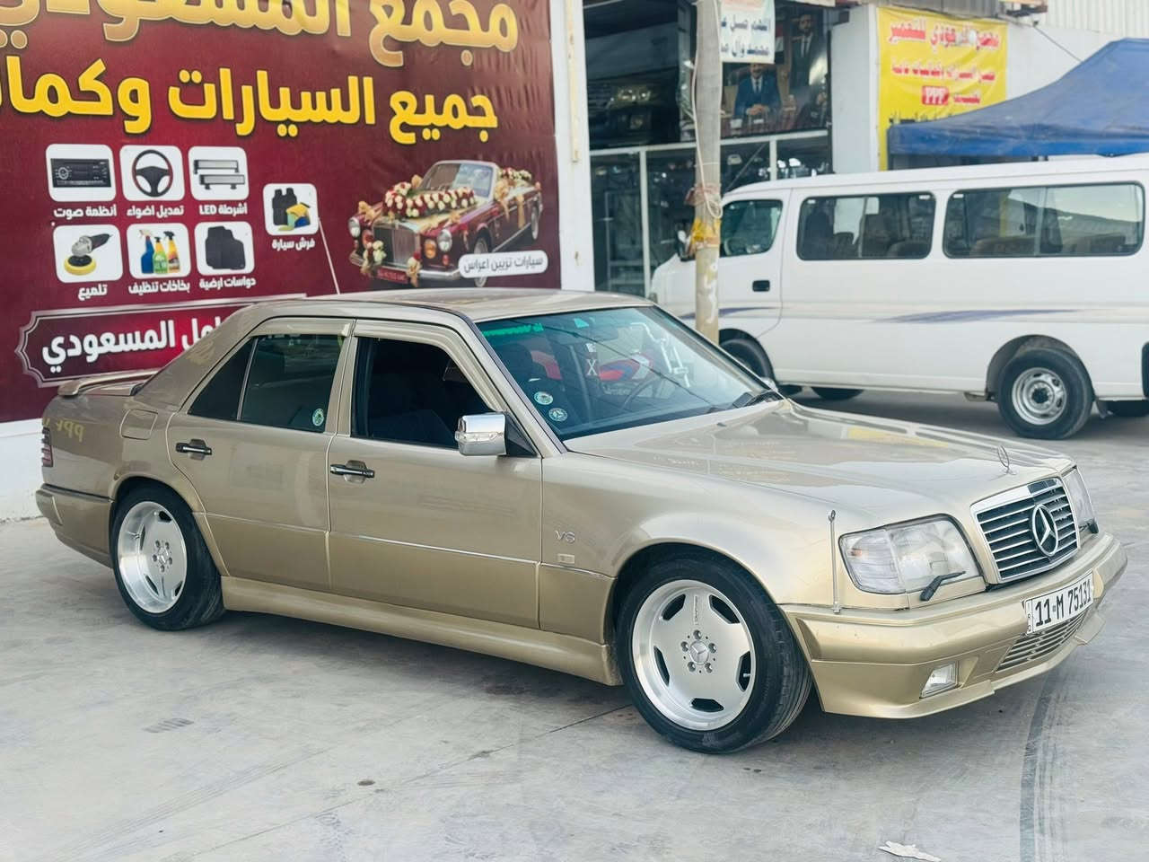 للبيع مديل 90 AMGسياره جديده تبريد داخل جديد بيع او مراوس  حسب القناعه السعر 90 الاستفسار   مكاني كربلاء ***********
