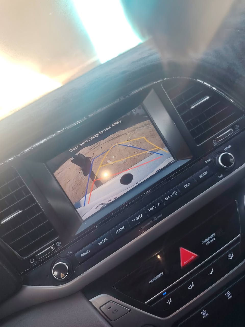 السلام عليكم
النترا موديل 2017 وراد امريكي

بيها 4 قطع محرك 2000 دوش كير وتبريد مكفولات نص، فول مكان السياره نجف السعر 107وبيها مجال اذا ماتعجبك خلي تولي 

اي ستفسار اتصل *********** وبيك خير ودلل
