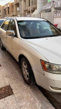 سوناتا ٢٠٠٧  محرك اربعة سلندر ٢٤٠٠ دوش وارد امريكي   ممشى السيارة ١٤٢ ...