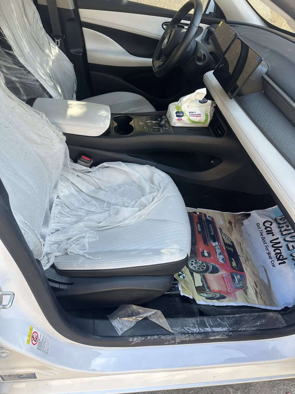 سلام عليكم سيل 5 ماشية 3الف جديدة ب معنى كلمة يعني زيرو مرقم بغداد ب اسمي السعر 18و 350الف قفل مكان سيارة السيدية اعلام اتصال ***********
