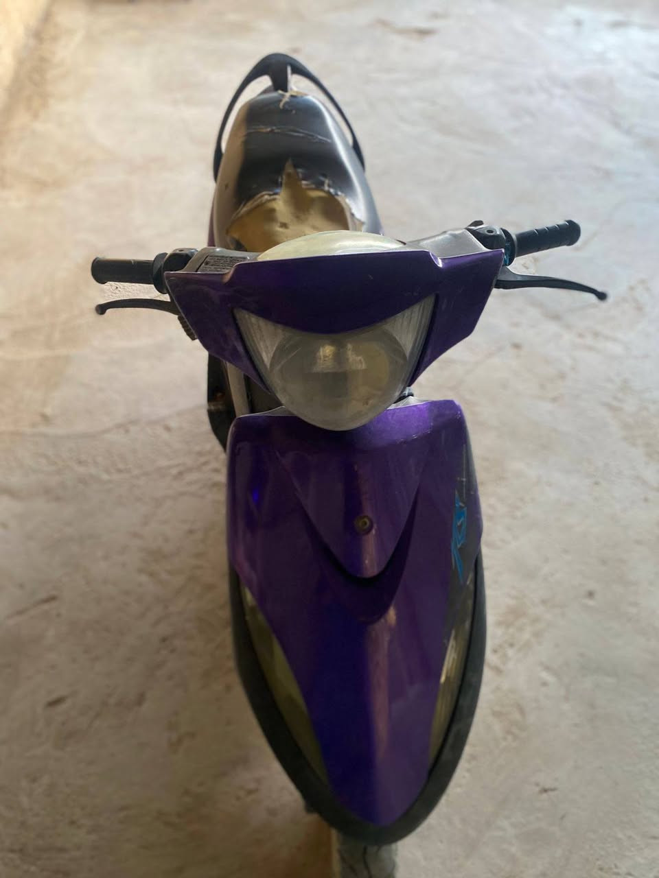 السلام عليكم ماكس للبيع دراجة نضيفة نقصها كشن وهندر فقط شغالة سلف وكهربائيات مابيها  اي نقص مكاني كربلاء مامتواجد ع فيس ***********
