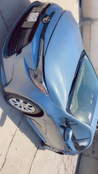 كورلا موديل 24  بانزين صبغ بونيد بدوان دواخل  ماشي 8الف  سعر 145 07729...