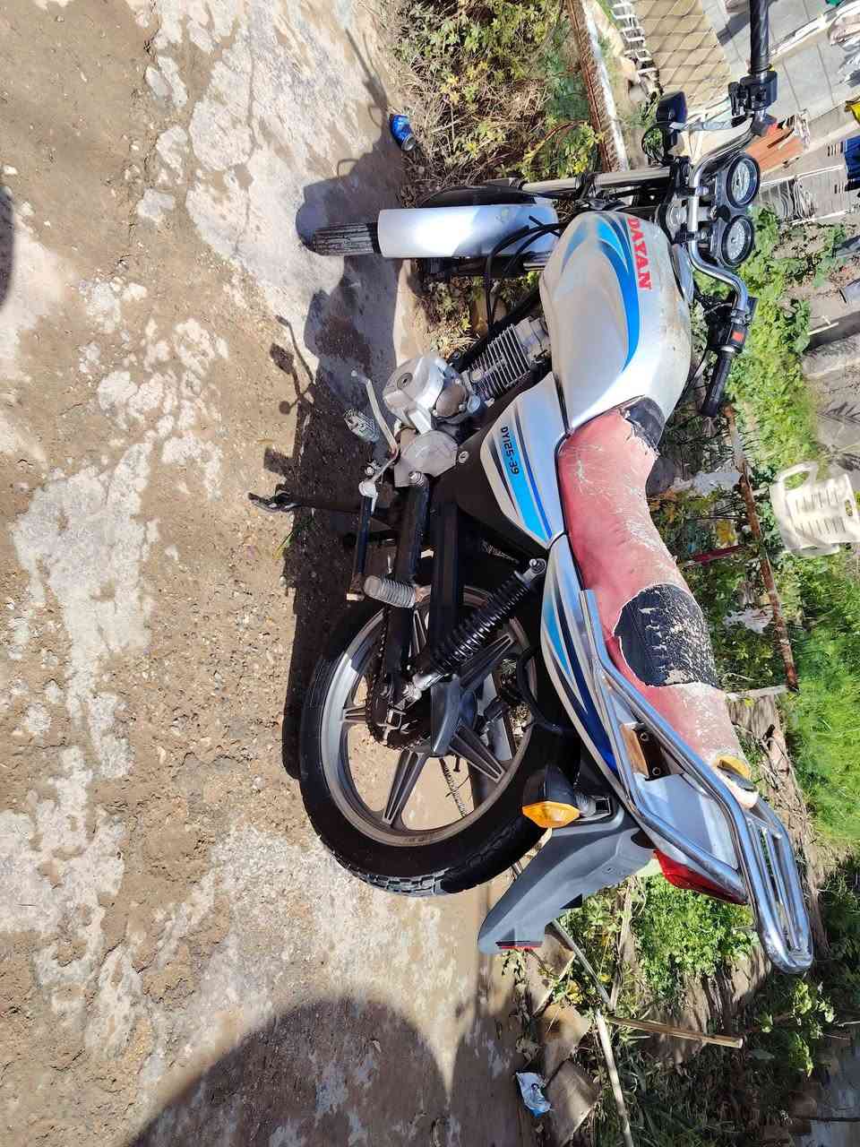 السلام عليكم دايون عظم لبيع رصاصي كامله وجاهزه محرك مامفتوح موديل 22 كامله كلك مكفوله السعر 500 وبيه مجال المكان كربلاء طوريج ام روايه رقم الهاتف ***********
