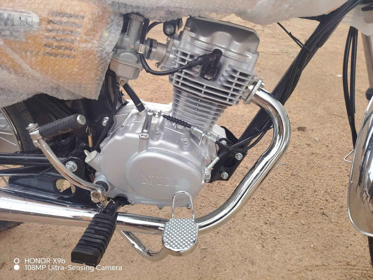 سلام عليكم  شباب  دراجة نامه البيع موديل 2026صارله يومين من طالعه من المعرض والسعر 850 تصال ***********
