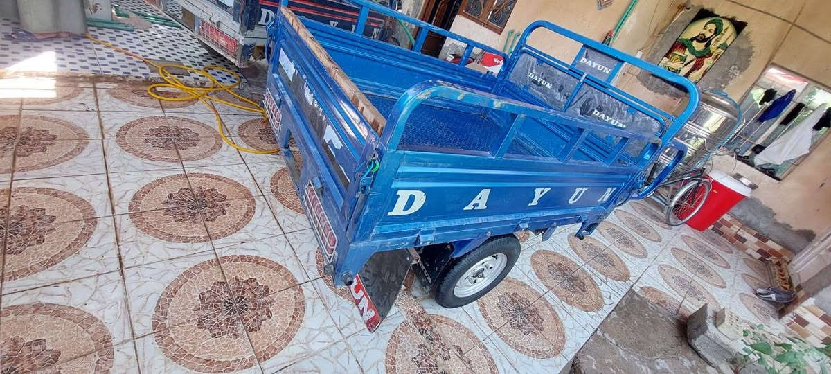 السلام عليكم ستوته للبيع  مديل 23 رقم وسنوية ومكفوله كفاله عامه  المكان واسط قضاء الزبيدية الشراي يتصل على هذا الرقم ويدلل #***********#
