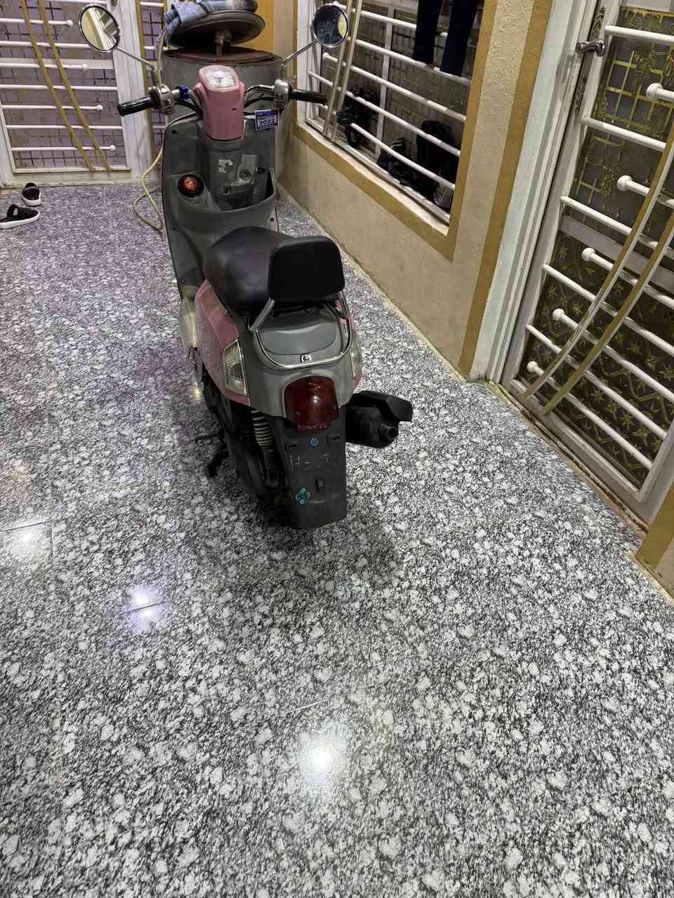 دراجه بوليس للبيع كفاله  محرك مزود بوشه 55داخل رصاصي ختم واحد ويه المحرك الاستفسار انتصل ***********
