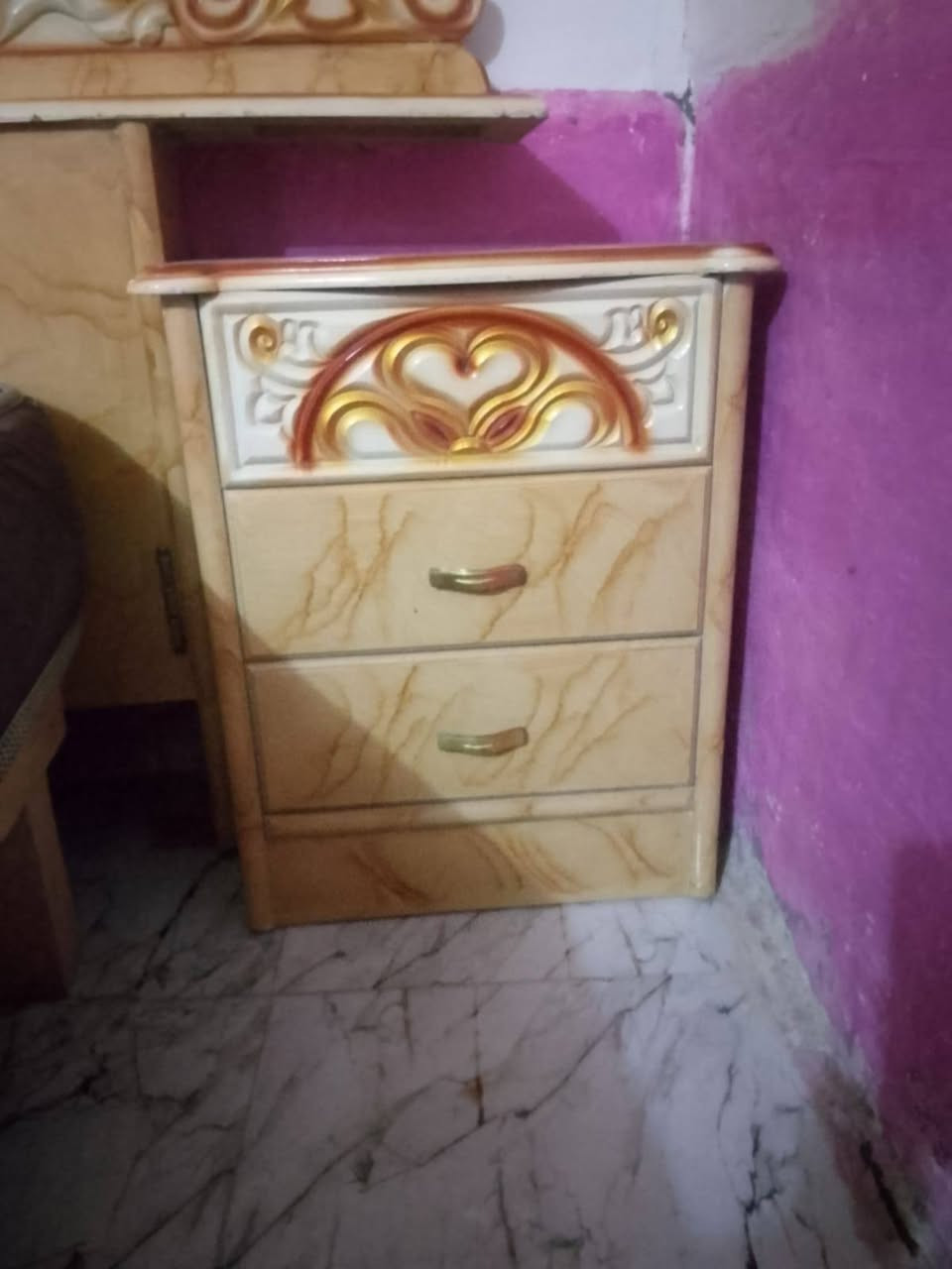 سلام عليكم  شباب قرفت خشاب بسعر 800 وبيه مجال


**إذا كنت صاحب هذا الإعلان وتريد حذفه لأي سبب، رجاءا أرسل رسالة إلى الدعم الفني**